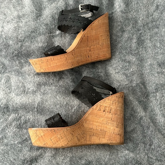 Coach black sandals size 9 NEW - Picture 6 of 6